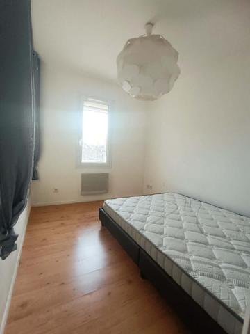 Maison Eyguieres + Cour + Garage