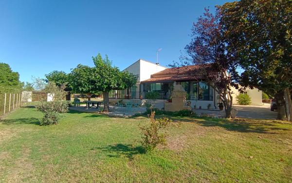 Maison à vendre    5 pièces •  Redessan