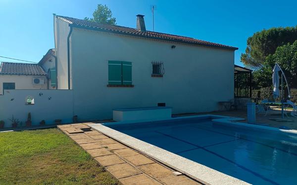 Maison à vendre    5 pièces •  Redessan