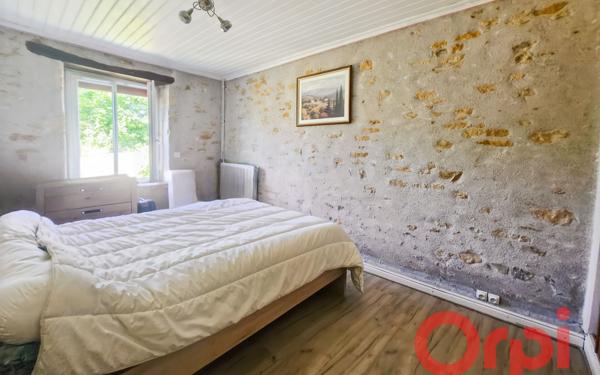 Maison à vendre    5 pièces •  Thaumiers