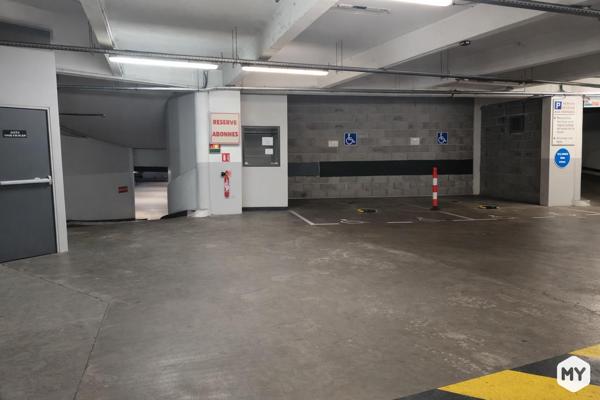 Parking • Location • 10m2 • Jaude • Clermont-Ferrand 78 € / mois CC