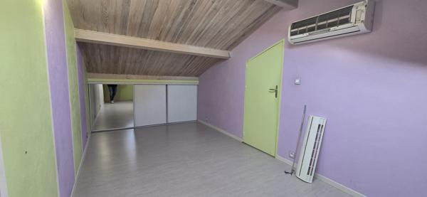 Villa 7 pièce(s) 5 chambre(s) 148 m²