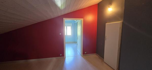 Villa 7 pièce(s) 5 chambre(s) 148 m²