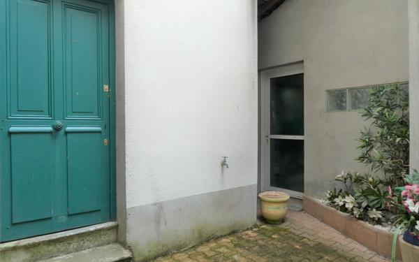 Appartement à louer    3 pièces • 80 m2 Le Creusot