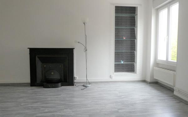 Appartement à louer    3 pièces • 80 m2 Le Creusot