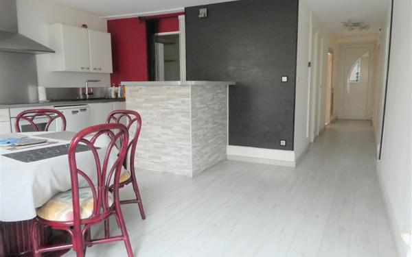 Appartement à louer    3 pièces • 80 m2 Le Creusot