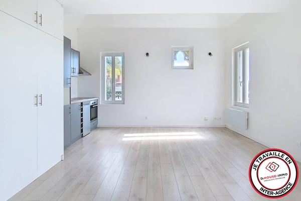 Immeuble à vendre 7 pièces de 200 m²