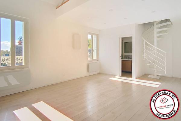 Immeuble à vendre 7 pièces de 200 m²