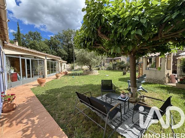 Maison à vendre 6 pièces 184 m² Rochefort-du-Gard