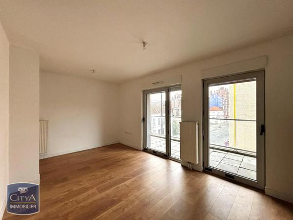 Appartement à louer 3 pièces 52.15m² Lille (59000)