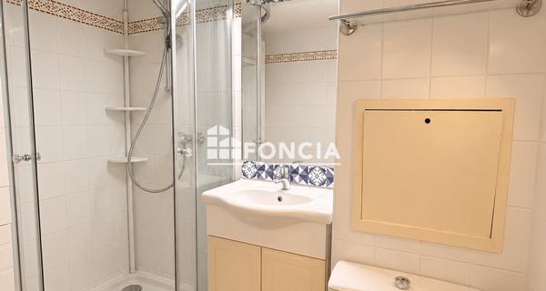 À vendre Appartement 3 pièces 27.4 m² - La Londe-les-maures 83250