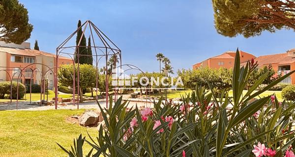 À vendre Appartement 3 pièces 27.4 m² - La Londe-les-maures 83250