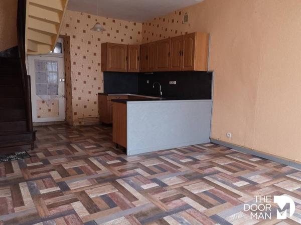 Immeuble - Vendu - 73 m² - PRE-EN-PAIL | The Door Man