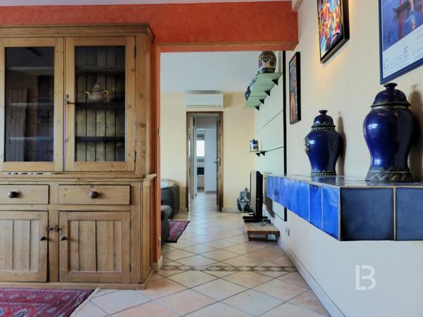 TOULON – Appartement avec vues mer, cave et parking