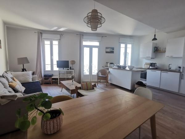 Appartement à vendre |  Bordeaux |  3 pièces | 61 m²