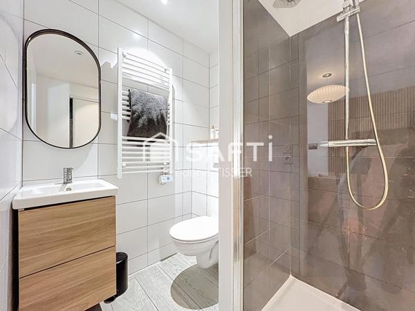 La Roquette-S/S : Villa individuelle, domaine avec piscine