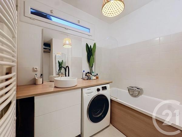 Appartement F3 à vendre  3 pièces - 64 m 2   MONTPELLIER  - 34