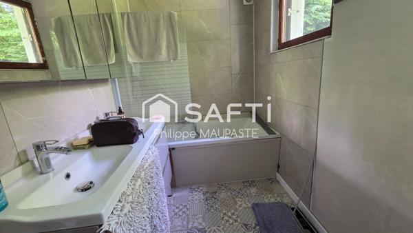 a deux pas des commerces de village