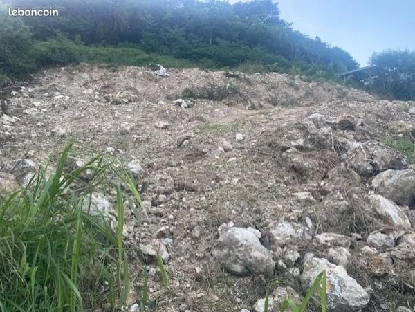 Sainte-Anne : terrain à bâtir de 600m² de 600m² à vendre Sainte-Anne (97227)