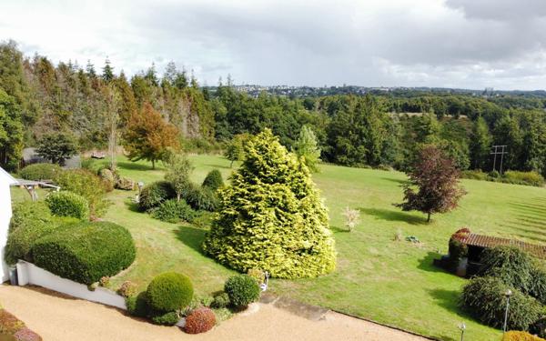 Maison à vendre    5 pièces • 162 m2 Kergloff