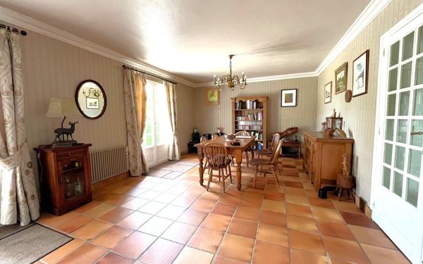 Maison à vendre    5 pièces • 162 m2 Kergloff