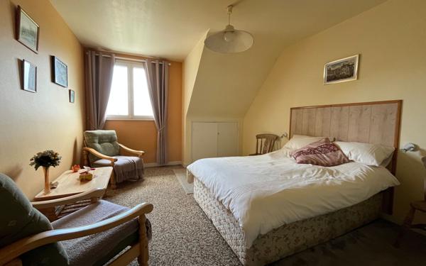 Maison à vendre    5 pièces • 162 m2 Kergloff