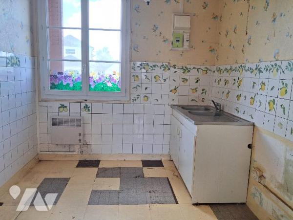 Maison sur sous-sol 67m², Aubigny-Sur-Nère