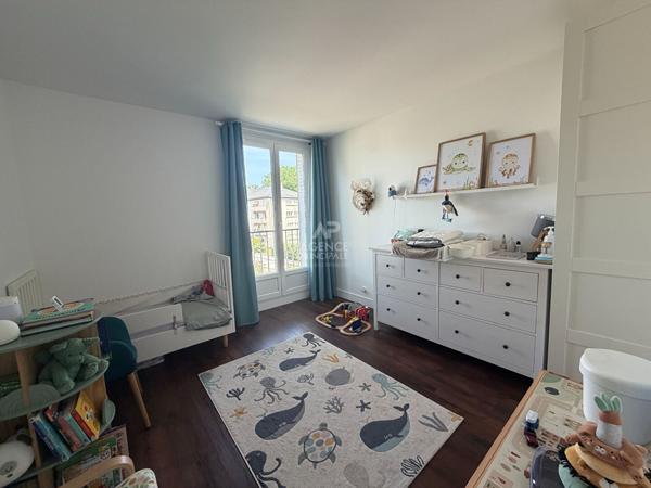 Appartement Maisons Laffitte 4 pièce(s) 449 000 € **  - Référence  4735