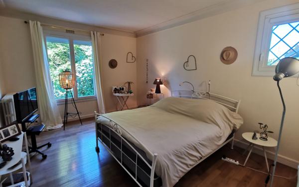 Maison à vendre    6 pièces • 248 m2 Idron