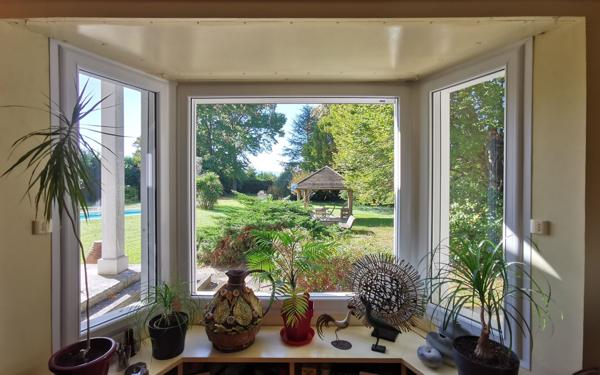 Maison à vendre    6 pièces • 248 m2 Idron