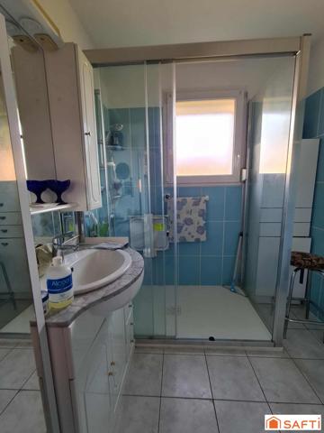 Sous offre d'achat acceptée ** Maison individuelle de plain-pied avec 3 chambres à Thaon-les-Vosges