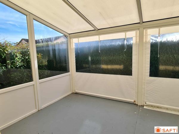 Sous offre d'achat acceptée ** Maison individuelle de plain-pied avec 3 chambres à Thaon-les-Vosges