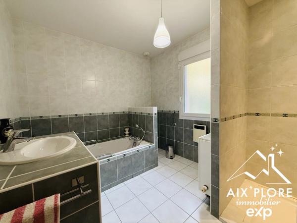 Maison contemporaine 6 pièces – 156 m² habitables – Terrain de 801 m²