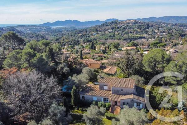 Maison à vendre  7 pièces - 337 m2 MOUGINS - 06