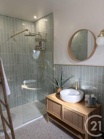 Maison à vendre  6 pièces - 143 m2 CHATELLERAULT - 86