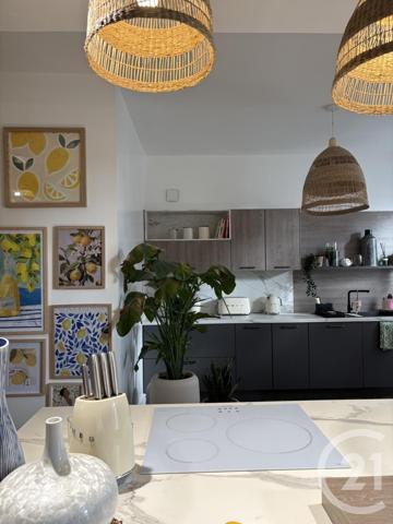 Maison à vendre  6 pièces - 143 m2 CHATELLERAULT - 86