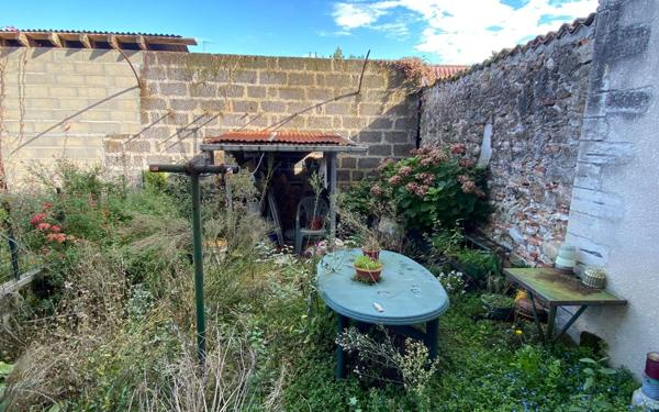 Maison à vendre    3 pièces •  Morcenx