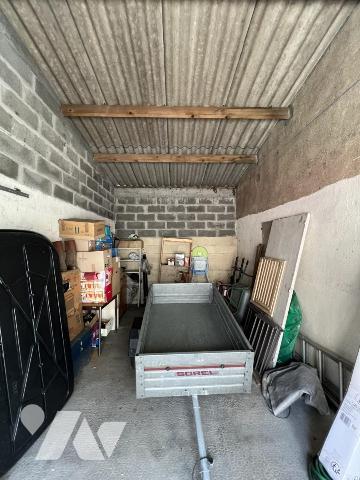 Maison d'habitation + garage