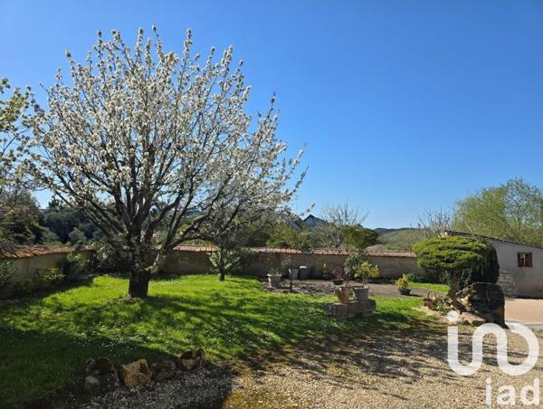 Maison traditionnelle 3 pièces de 104 m² à Saint-Maur (36250)