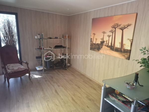 Maison traditionnelle de 1 260 m²