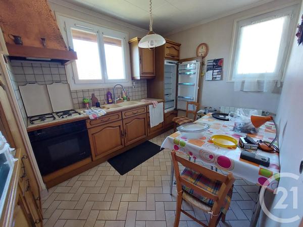 Maison à vendre  3 pièces - 70 m 2   MONTLUCON  - 03