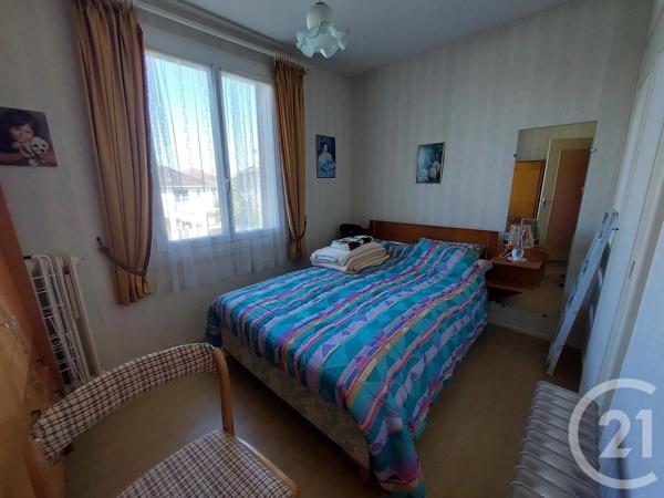 Maison à vendre  3 pièces - 70 m 2   MONTLUCON  - 03
