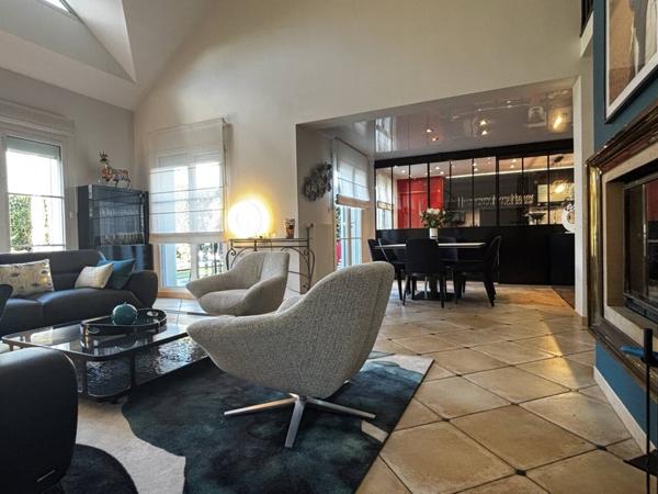 Maison à vendre 9 pièces de 187 m²