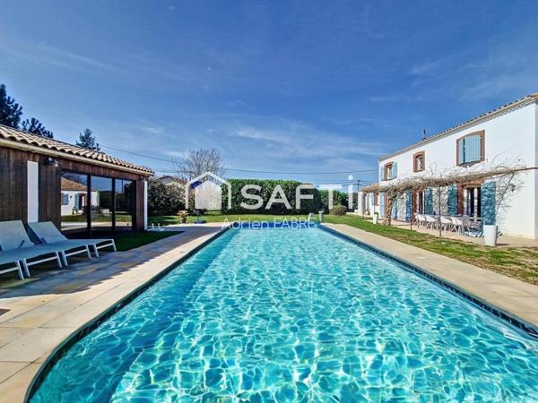 Villa moderne de 225 m² avec piscine de 12mx5m ,un pool housse de 25m² et dépendances à seulement 20 minutes de Toulouse