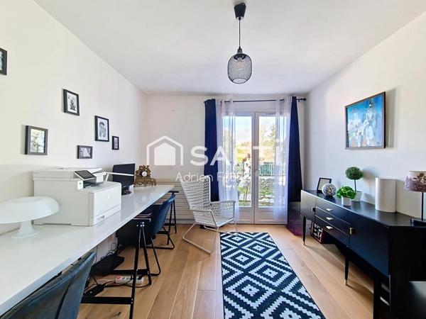 Villa moderne de 225 m² avec piscine de 12mx5m ,un pool housse de 25m² et dépendances à seulement 20 minutes de Toulouse