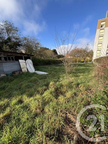 Terrain à vendre  1113 m 2   DOMERAT  - 03