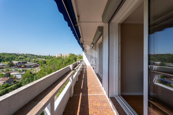 Appartement Saint Foy Les Lyon  T4