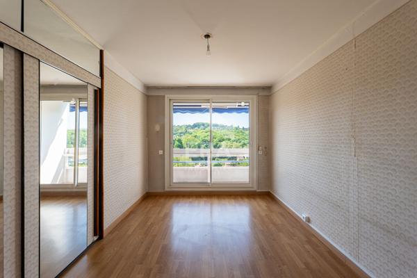 Appartement Saint Foy Les Lyon  T4