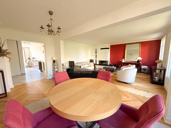 Appartement 5 pièces 154.28 m2