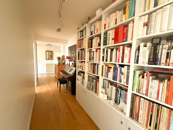 Appartement 5 pièces 154.28 m2